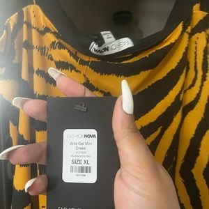 Fashion Nova Yellow and black mini dress